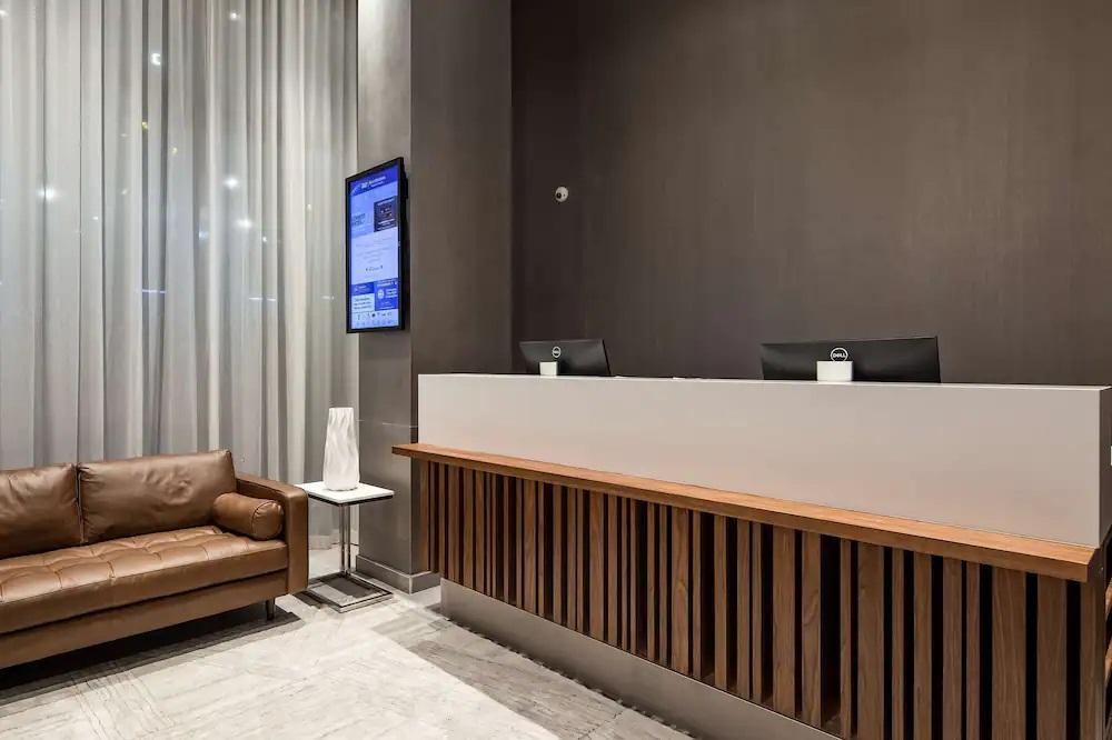 Best Western Premier Empire State Hotel Нью-Йорк Екстер'єр фото